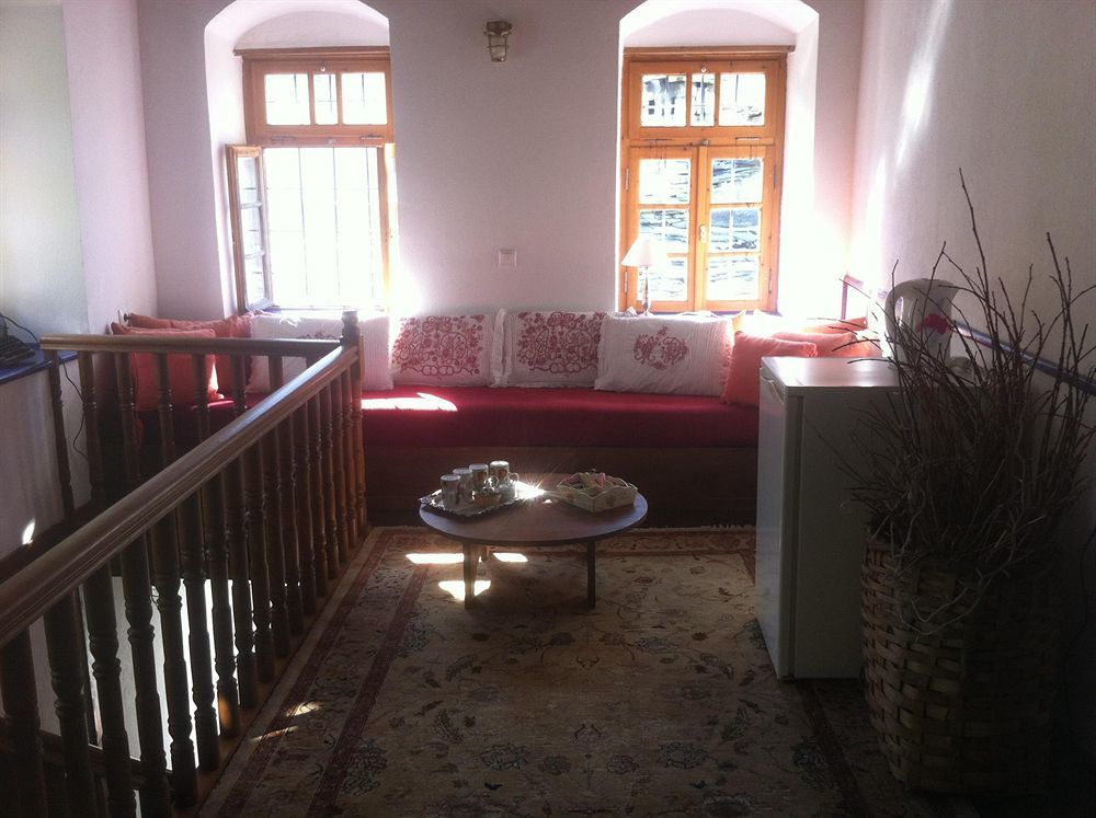 Saxonis Houses & Saxonis Villa 파피그콘 외부 사진